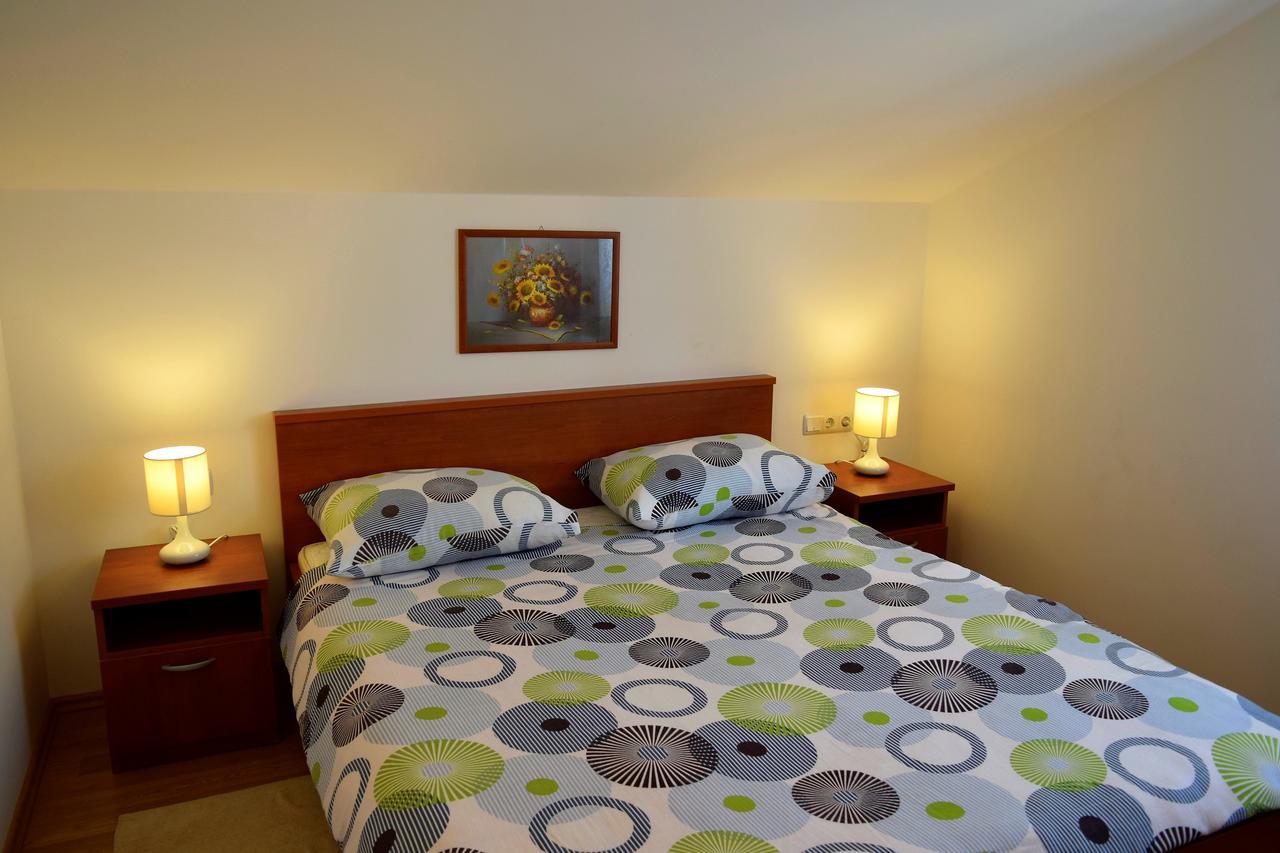 Peter Pan Apartments Palit Exterior photo
