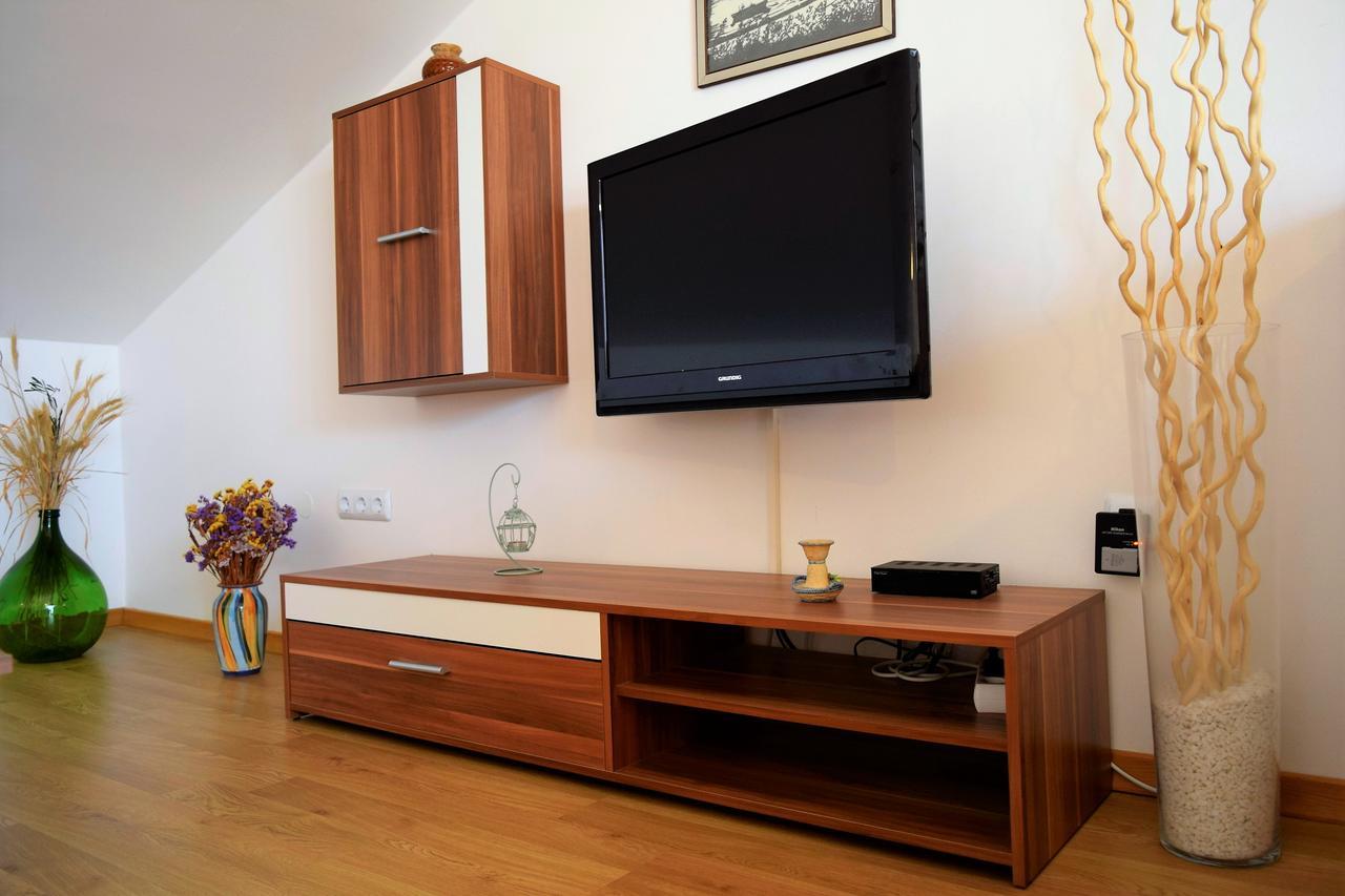Peter Pan Apartments Palit Exterior photo